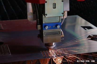 廣州機(jī)場進(jìn)口德國切割機(jī)報(bào)關(guān)流程_舊設(shè)備清關(guān)費(fèi)