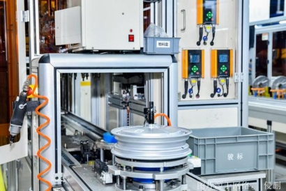 成都進(jìn)口德國舊設(shè)備報關(guān)流程_脫水機(jī)設(shè)備清關(guān)資料