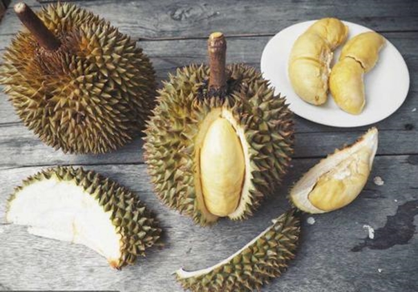 泰國進口榴蓮清關 泰國進口榴蓮清關門到門服務流程以及時間.jpg